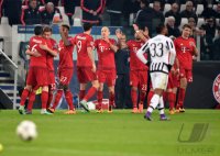 Fussball CHL 15/16 Achtelfinale: Juventus Turin - FC Bayern Muenchen