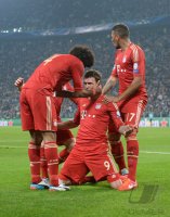 FUSSBALL INTERNATIONAL CHL VIERTELFINALE 12/13: Juventus Turin - FC Bayern Muenchen