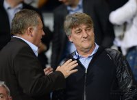 Fussball DFB Pokal 2. Runde 13/14: Praesident Wahler (VfB Stuttgart) und Finanzvorstand Ruf