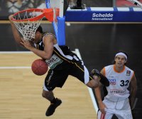 Basketball 1. Bundesliga 2011/2012:  Walter Tigers Tuebingen - ratiopharm Ulm