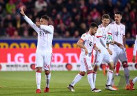Fussball  1.Bundesliga   Saison 17/18: SC Freiburg - FC Bayern Muenchen