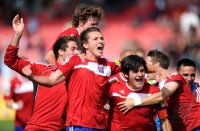 FUSSBALL, DFB Pokal 1. Hauptrunde:  Jubel Mijo Tunjic, Jonas Hummels  (v. li., Unterhaching)