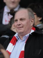 Fussball 1. Bundesliga  Saison 2010/2011: Praesident  Uli Hoeness (FC Bayern Muenchen)