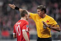 FUSSBALL  International CHL 09/10: Schiedsrichter Roberto Rosetti (ITA)