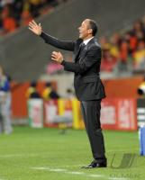 FUSSBALL WM 2010, VORRUNDE:  Kamerun - Holland