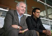 FUSSBALL Regionalliga Sued   Stuttgarter Kickers  Kullen und Dutt