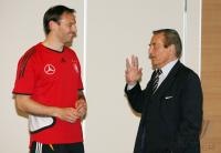 Fussball:  Leistungstests der deutschen Fussball Nationalmannschaft in Duesseldorf 24.04.2006