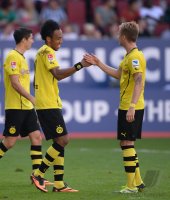 Fussball  1. Bundesliga  13/14: JUBEL Pierre-Emerick Aubameyang (Borussia Dortmund)