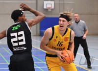 Basketball 1. Regionalliga 22/23 SV 03 Tigers Tuebingen - Saarlouis Royals Basketball