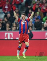 Fussball 1. Bundesliga Saison 14/15: Bastian Schweinsteiger (FC Bayern Muenchen)