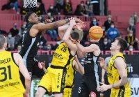 Basketball 2. Bundesliga 2021/2022: Tigers Tuebingen - Nuernberg Falcons