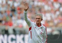 Fussball 1. Bundesliga 2011/2012: Trainer Jupp Heynckes  (FC Bayern Muenchen)