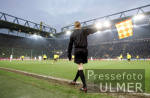 Fussball 1. Bundesliga: Dortmund - Gladbach, Linienrichter Feature