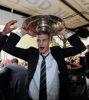 Fussball Deutscher Meister 2010/2011 Borussia Dortmund: Meisterfeier auf dem Borsigplatz