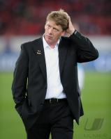 Fussball WM  2010  Qualifikation:  Trainer Guy Hellers ( Luxemburg)