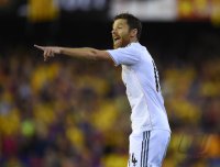 FUSSBALL International COPA DEL REY 13/14: Xabi Alonso (Real Madrid)