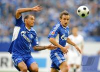 FUSSBALL 1. BUNDESLIGA: Schalke, JONES und RAFINHA