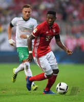 Fussball 1. Bundesliga Saison 2016/2017: FC Bayern Muenchen - SV Werder Bremen