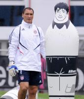 1. Fussball Bundesliga : Torwarttrainer Walter Junghans