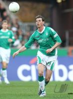 Fussball 1. Bundesliga: Werder, BOROWSKI Einzelaktion