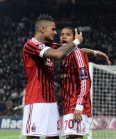 Fussball CHL  Saison 2011/2012: JUBEL mit Kevin Prince Boateng, Robinho (v.li., AC Mailand)
