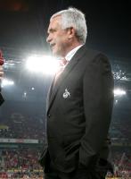 Fussball 2. Bundesliga: Koeln, LATOUR