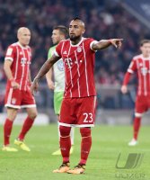 Fussball 1. Bundesliga Saison 17/18: FC Bayern Muenchen - VfL Wolfsburg
