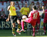 Fussball 1. Bundesliga: Dortmund - Bayern, Zweikampf