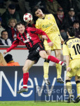 Fussball UCL: Leverkusen - Liverpool, Zweikampf