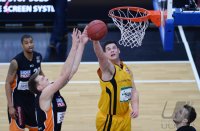 Basketball 1. Bundesliga 2013/2014: Walter Tigers Tuebingen - ratiopharm Ulm