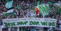 Fussball 1. Bundesliga  Saison  2012/2013: SV Werder Bremen bedanken sich beim Ex Trainer Thomas Schaaf