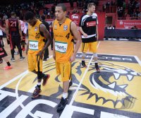 Basketball 1. Bundesliga 2013/2014: Walter Tigers Tuebingen  - s Oliver Baskets Wuerzburg