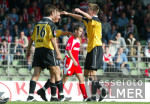Fussball 2. Bundesliga: Oberhausen - Reutlingen, Zweikampf