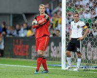 Fussball International EM 2012 Testspiel: Manuel NEUER, Philipp LAHM (v. li., Deutschland)
