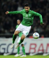 Fussball 1. Bundesliga, Saison 2011/2012: Werder Bremen: EKICI am Ball