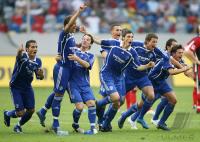 Fussball Ligapokal: Schalke - Leverkusen