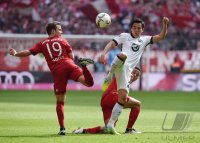 Fussball 1. Bundesliga Saison 15/16: FC Bayern Muenchen -  Eintracht Frankfurt