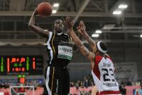 1. Basketball Bundesliga  09/10 Walter Tigers Tuebingen  -LTI Giessen 46ers