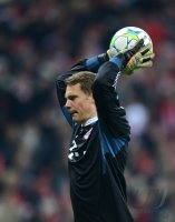 FUSSBALL INTERNATIONAL  CHL HALBFFINALE 11/12: Torwart Manuel Neuer (FC Bayern Muenchen)