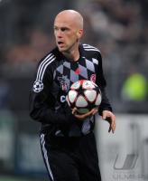 FUSSBALL CHAMPIONS LEAGUE: Besiktas Istanbul, ERNST