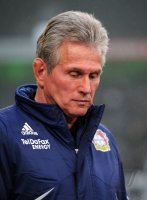 Fussball: 1. Bundesliga Saison 2010/2011: Leverkusen, HEYNCKES