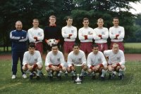 Fussball Europapokal der Pokalsieger 1966/1967:  Mannschaftbild Sieger FC Bayern Muenchen