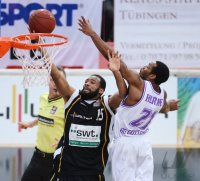 Basketball 1. Bundesliga 2011/2012:  Walter Tigers Tuebingen - BG Goettingen