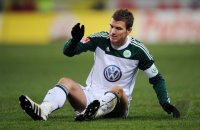 Fussball: 1. Bundesliga Saison 2010/2011: Wolfsburg, DZEKO
