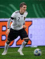 Fussball, International, Freundschaftsspiel: Deutschland, SCHWEINSTEIGER am Ball