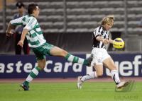 Fussball CHL Juventus-Rapid; Zweikampf