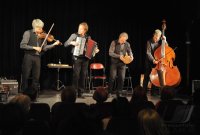 Das Ensemble JONTEF spielt im Kino Waldhorn in Rottenburg