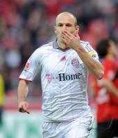 Fussball 1. Bundesliga : JUBEL  Arjen Robben (FCB)