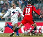 Fussball Bundesliga: Hannover - Hamburger SV, Zweikampf