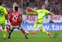 Fussball DFB Pokal 2. Runde 16/17: FC Bayern Muenchen - FC Augsburg
